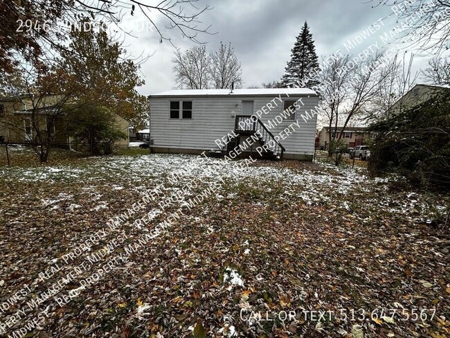 Building Photo - 2946 Windsong Dr