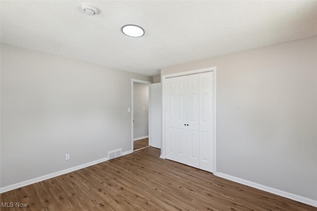 Building Photo - 5951 Marra Dr