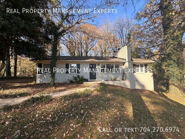 Building Photo - 4209 Kitty Dr