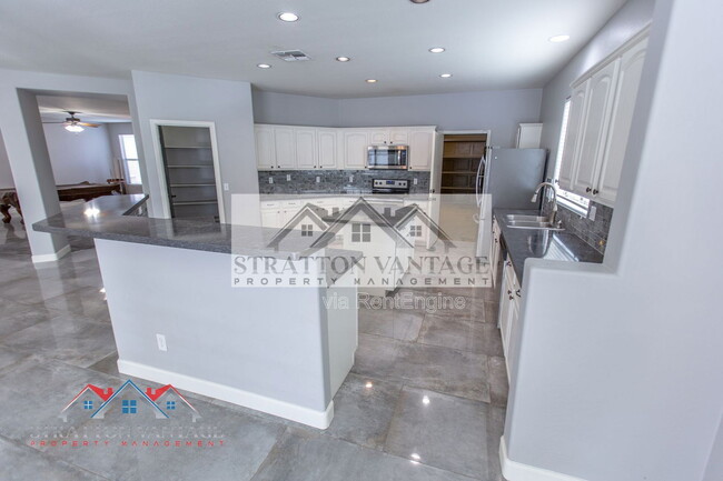 Building Photo - 17916 N 183rd Ave