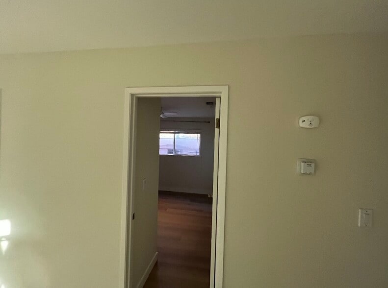 Building Photo - 2726 Sand Point Dr