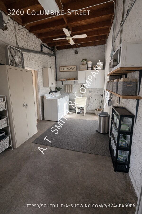 Building Photo - 3260 Columbine St