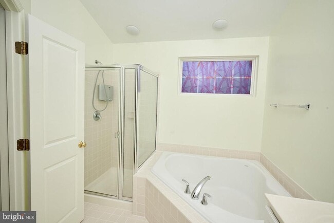 Building Photo - 43259 Sunderleigh Square