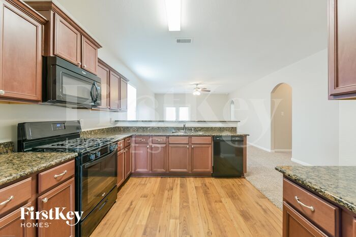 Building Photo - 1831 Garnet Breeze Dr