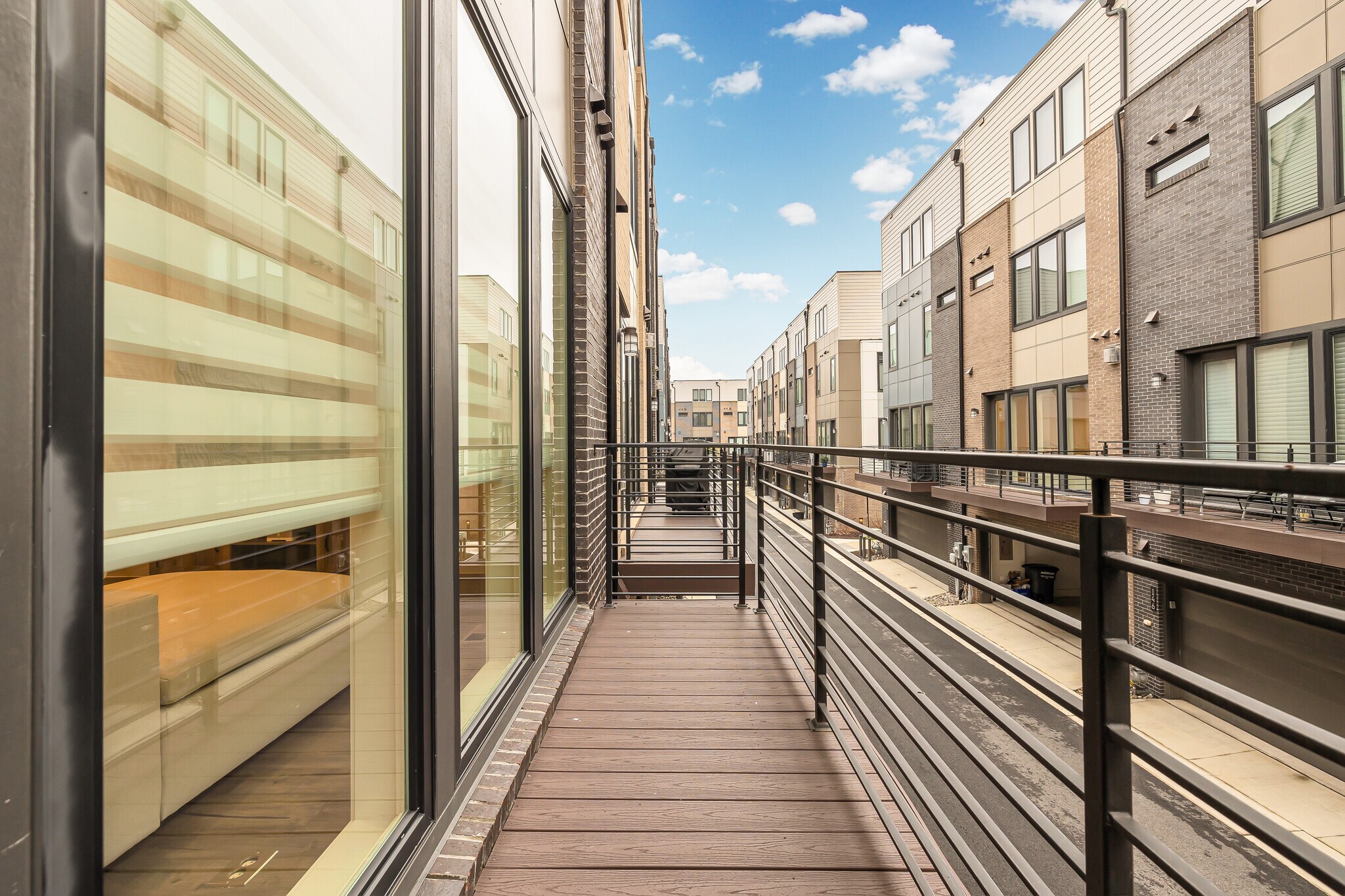 Building Photo - 147 Prairie Ln