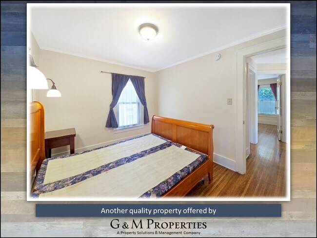 Building Photo - 4-Bedroom Rental - Walk to Strong Hospital!