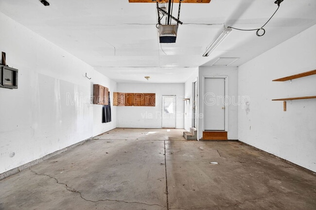 Building Photo - 3644 Vago Ln