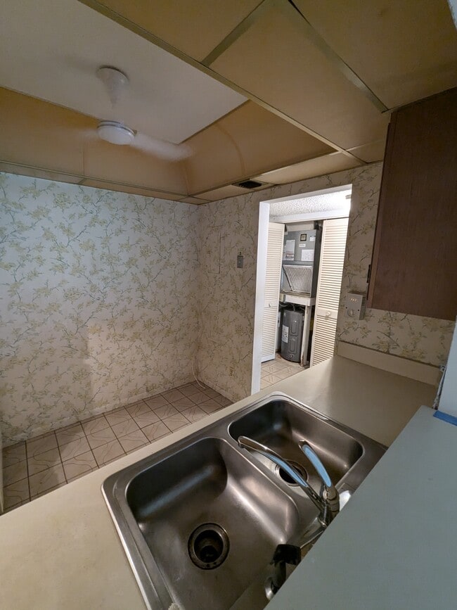 Building Photo - 4272 NW 89th Ave