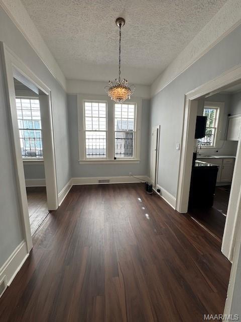 Building Photo - 1427 Court St