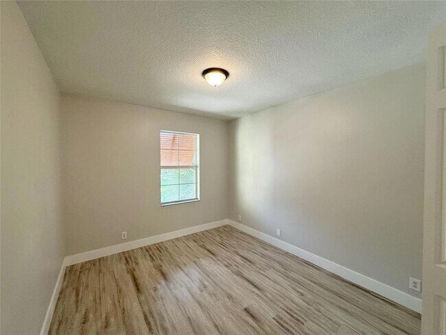 Building Photo - 236 Belle Grove Ln