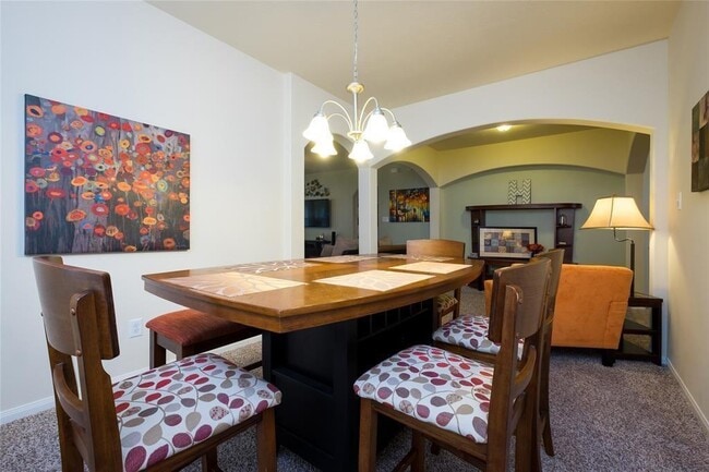 Building Photo - 25023 Diamond Ranch Dr