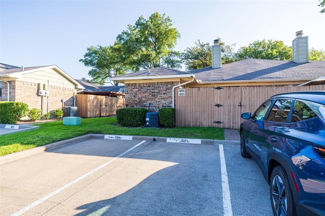 Building Photo - 1805 Spring Creek Pkwy