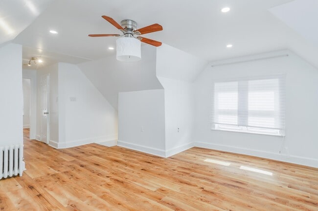 Building Photo - 324 Stegman Pkwy