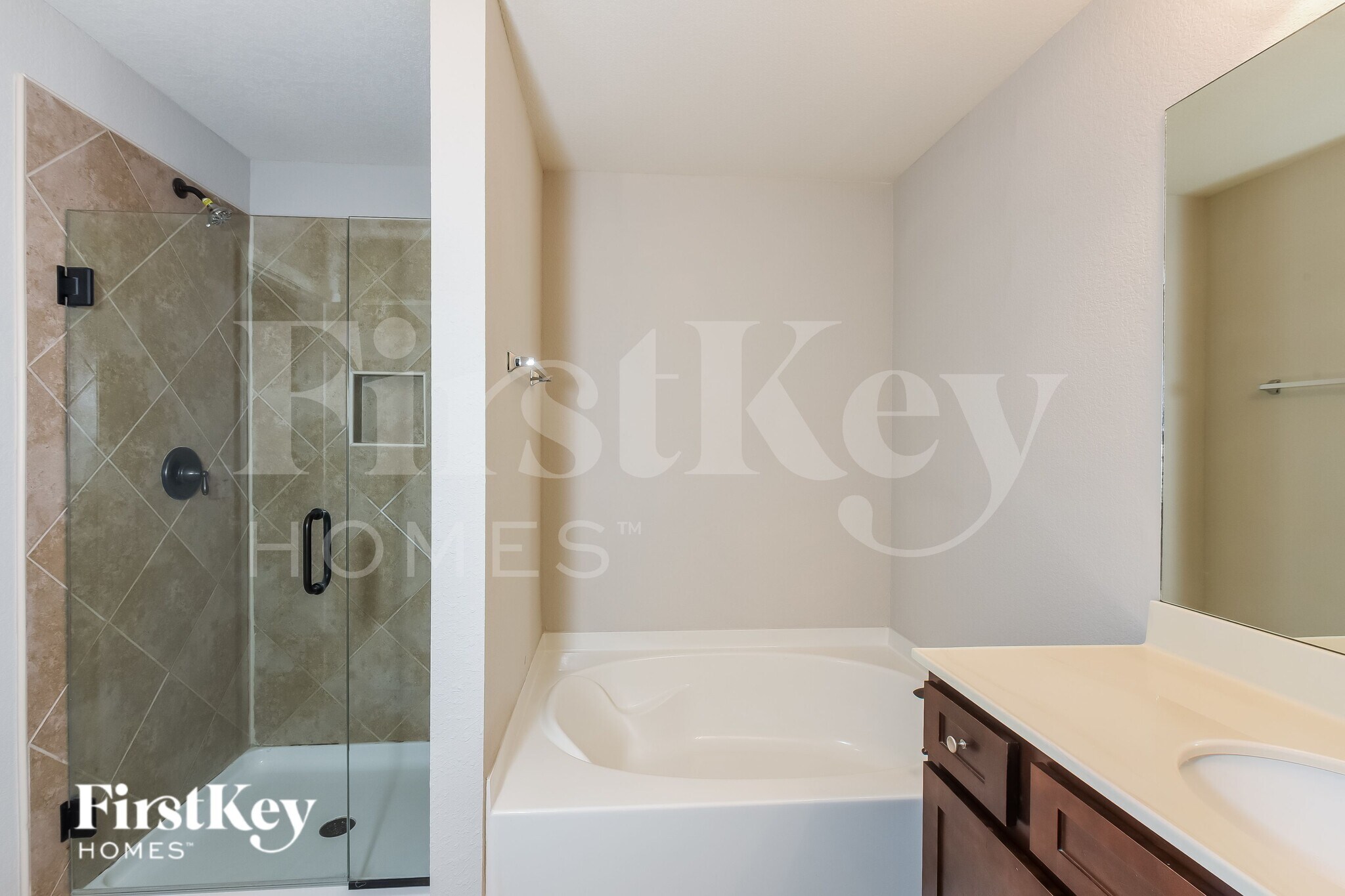 Building Photo - 148 Al Jennah Blvd