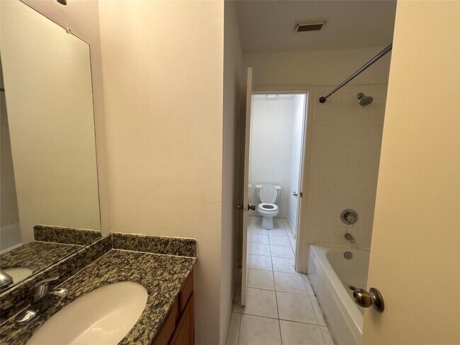 Building Photo - 15803 Mission Estates Ct