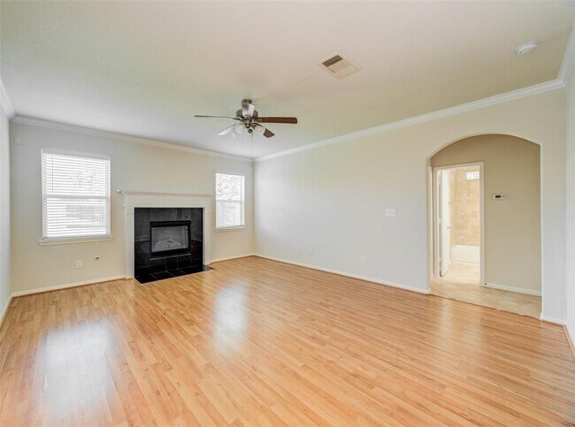Building Photo - 20202 Stonebridge Terrace Dr