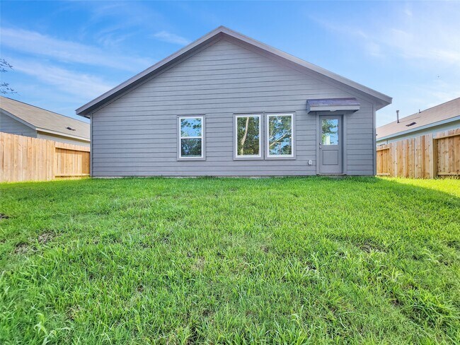 Building Photo - 25660 Rose Creek Dr