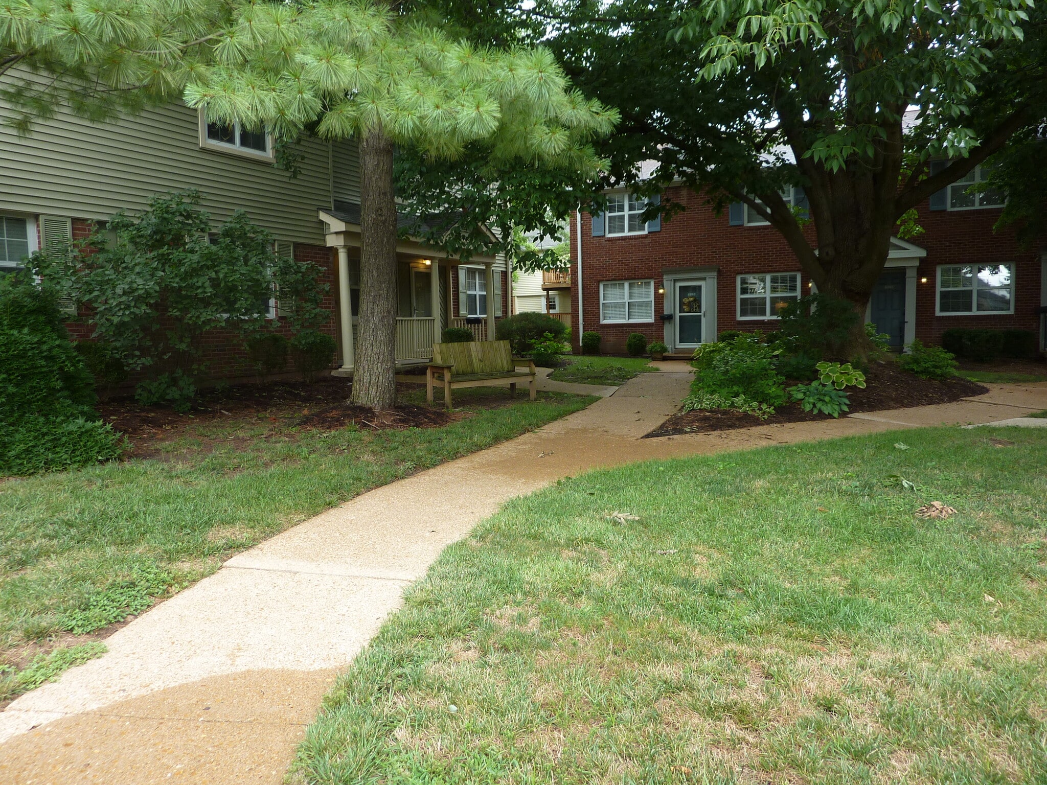 Building Photo - 8875 Flamingo Ct