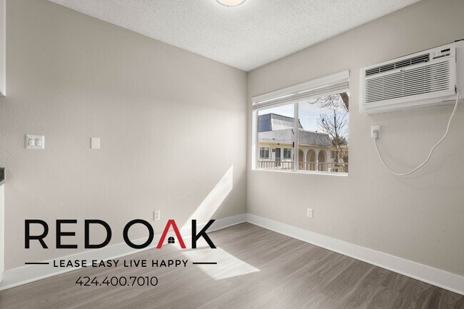 Building Photo - 13325 Heacock St