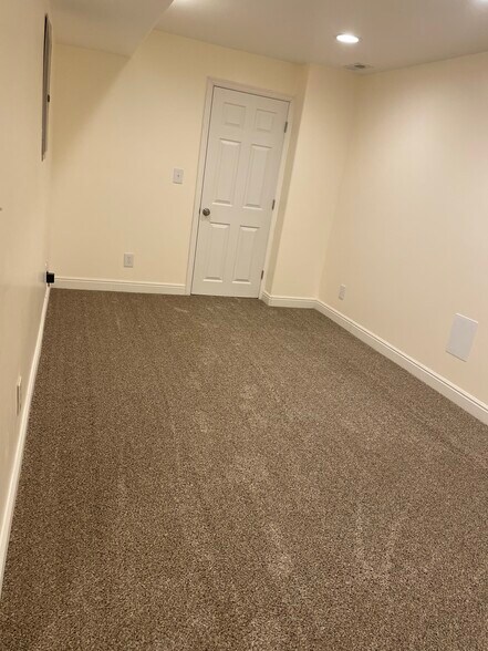 Building Photo - 719 W 2175 N