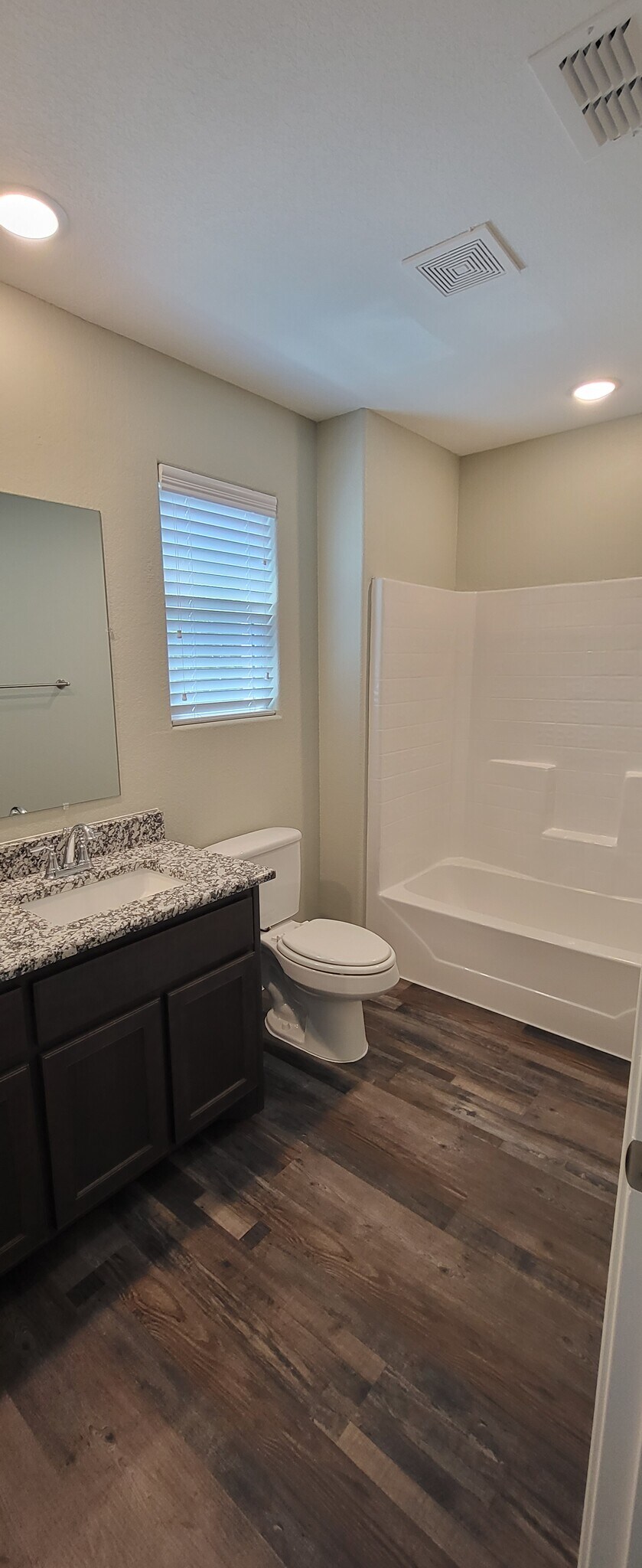 Building Photo - 505 N Sparks St