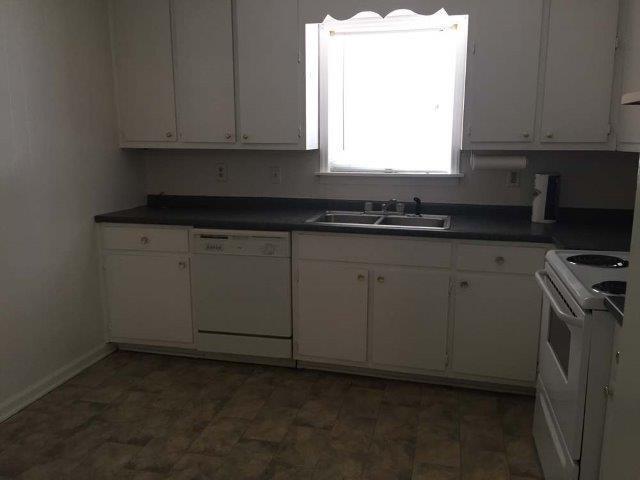 Building Photo - 3/2 Brick home in Prattville