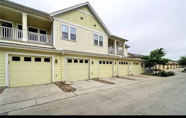 Building Photo - 4417 Mattie St