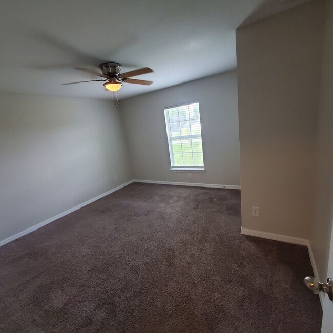 Building Photo - Coming Soon! 4 Bedroom 2 Bath Annual Rental in NW Cape!