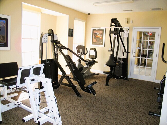 Building Photo - 1263 Ave