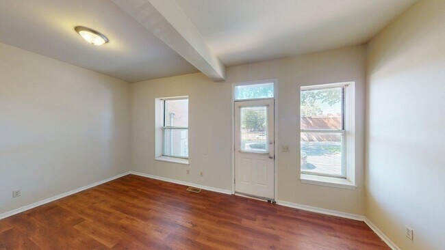 Building Photo - 3861-3869 McRee