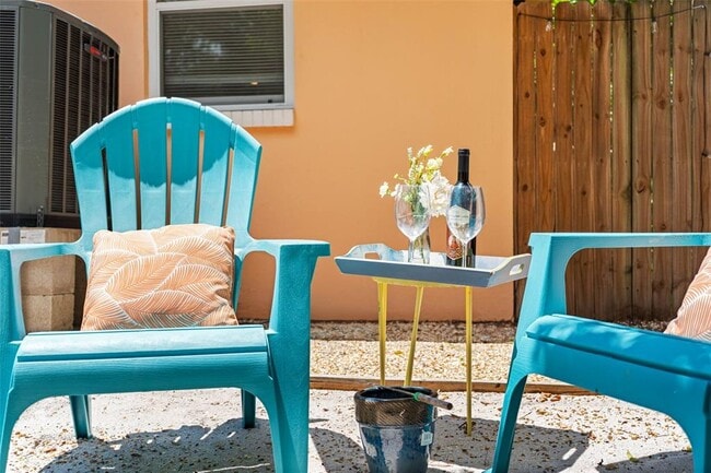 Building Photo - 2201 Park St N