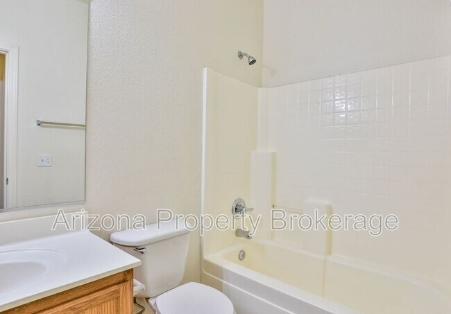 Building Photo - 2736 W Mineral Butte Dr