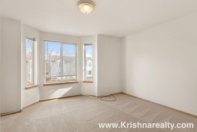 Building Photo - 5281 SW 174th Terrace
