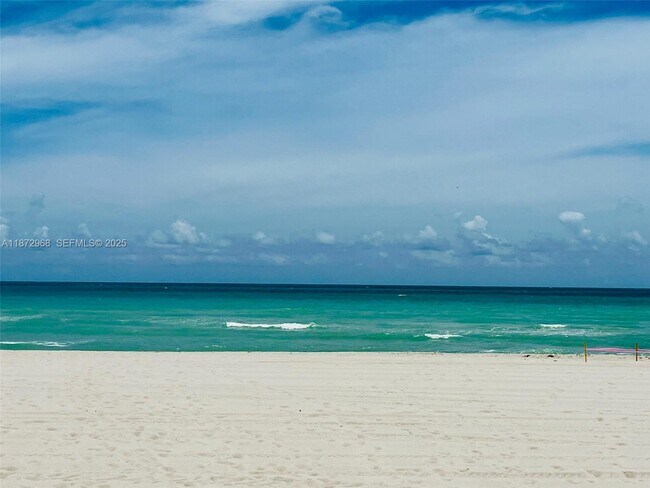 Building Photo - 8233 Harding Ave