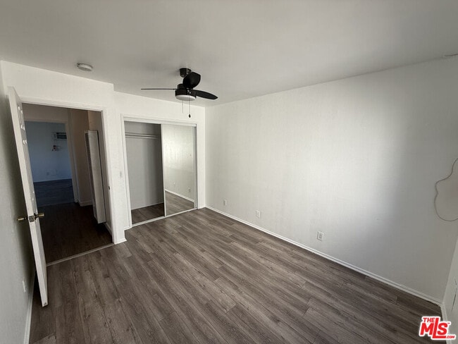 Building Photo - 1505 S Dunsmuir Ave