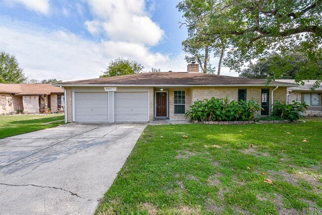 Building Photo - 23114 Newgate Dr