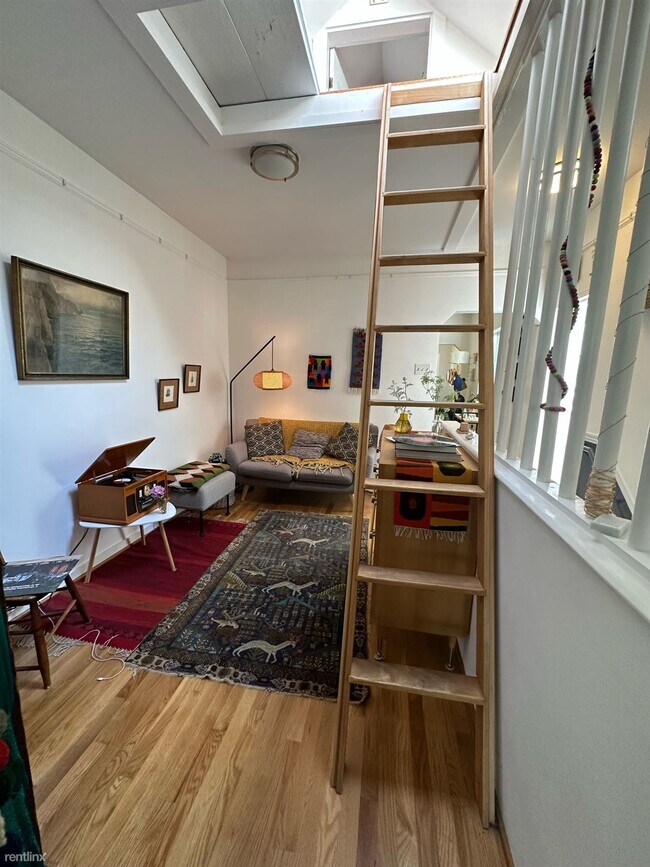 Building Photo - 1 br, 1 bath House - 3238 Folsom Street A