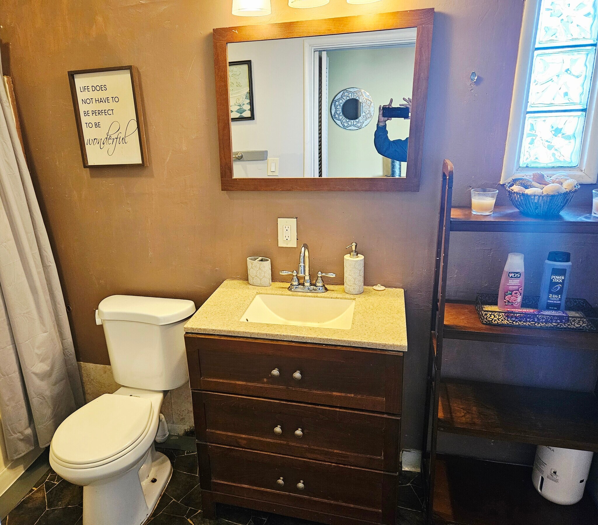 Building Photo - 4909 W 119th St