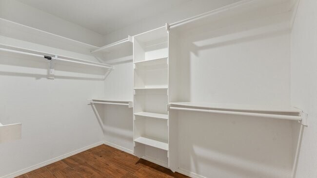 Building Photo - "Spacious 3-Bedroom Duplex in Prime Spring...