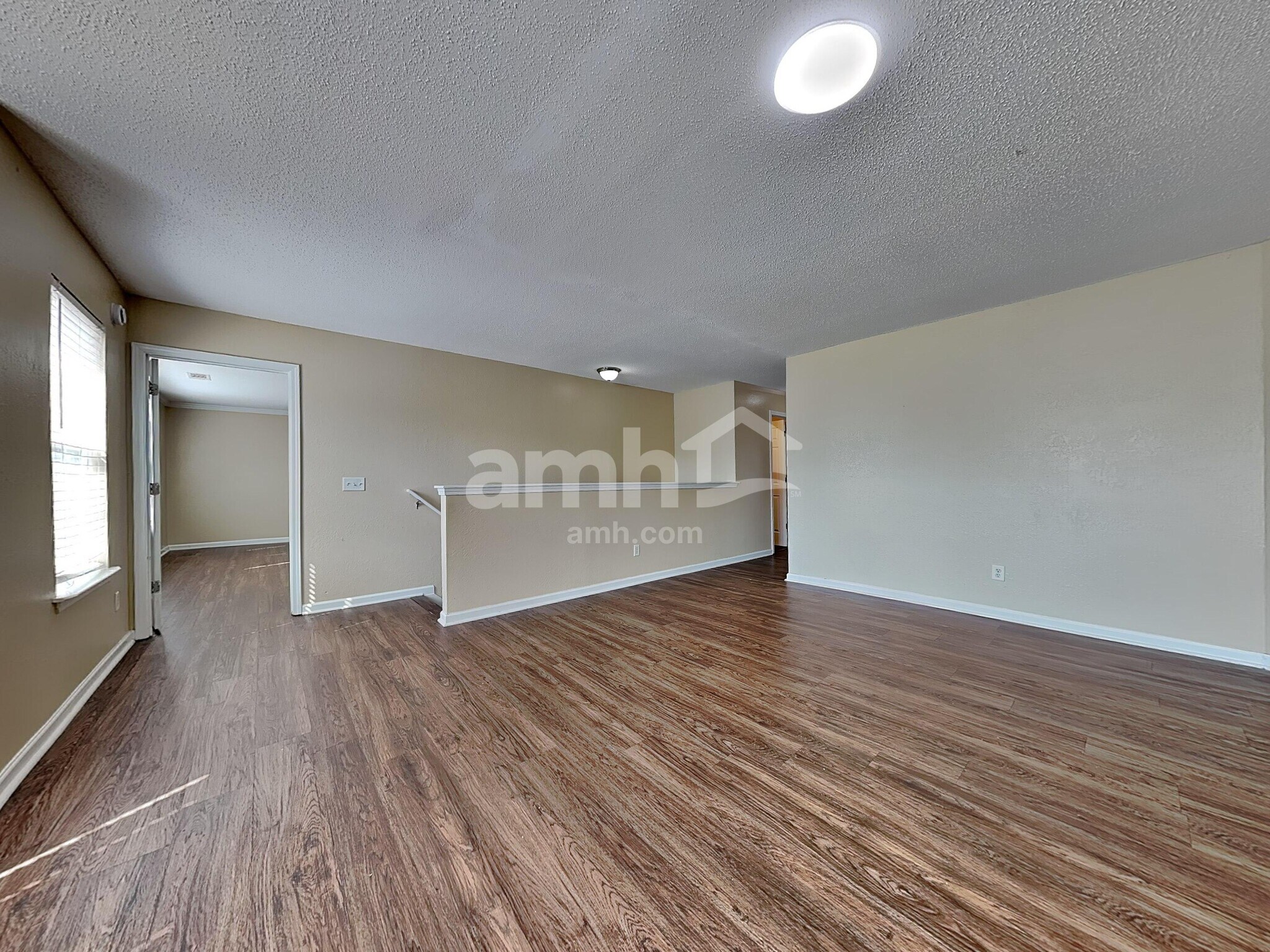 Building Photo - 509 Diamond Cut