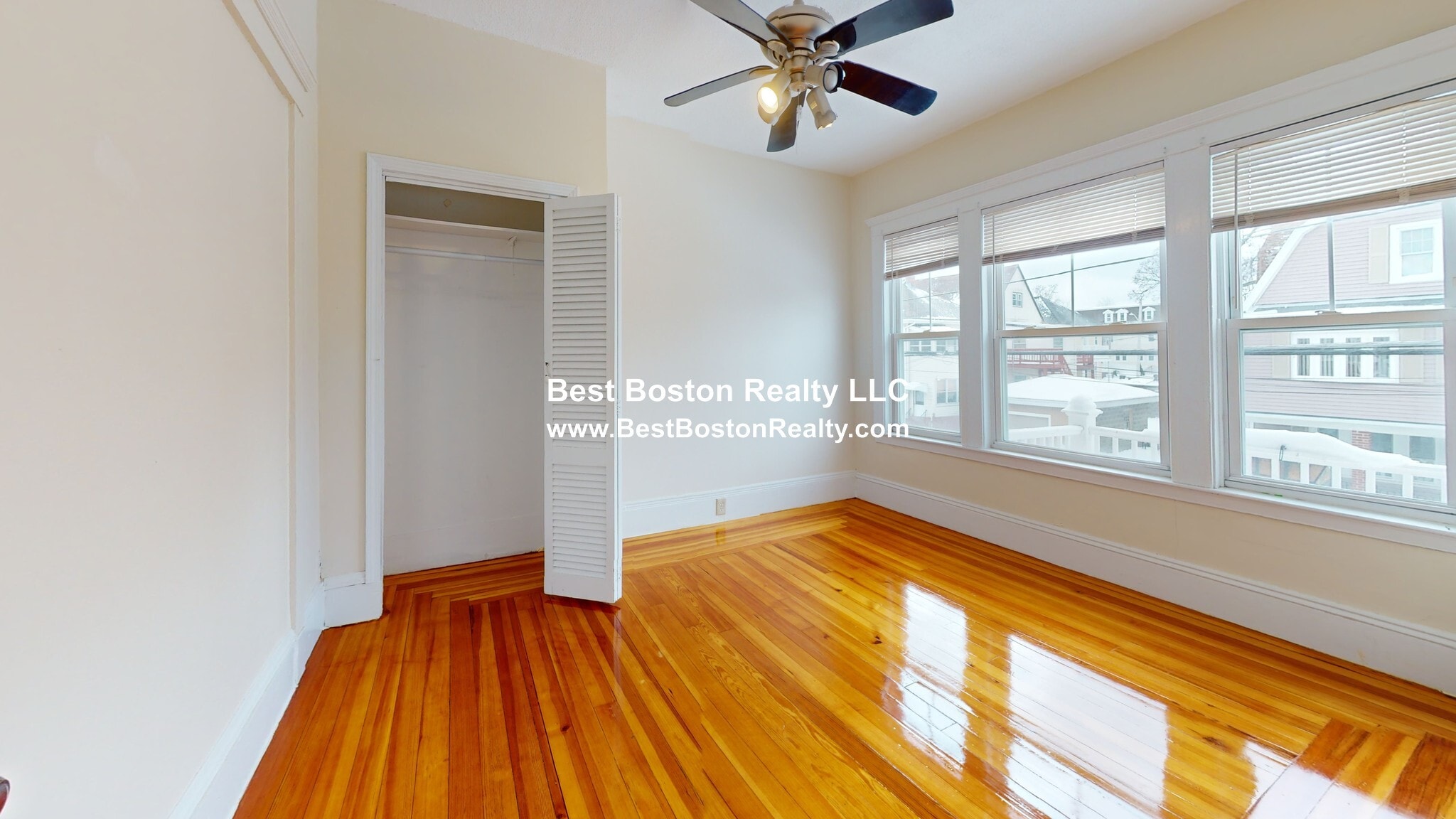 Building Photo - 93 Capen St