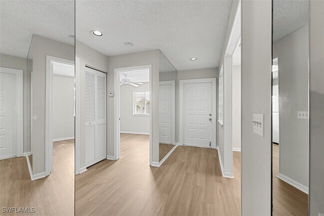 Building Photo - 7785 Esmeralda Way