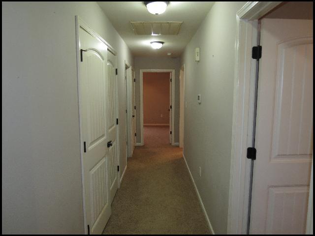 Building Photo - 3323 Moss Creek Dr