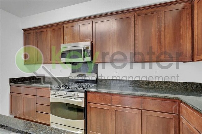 Building Photo - 10923 Oakham Dr