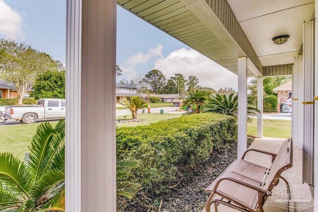 Building Photo - 5217 Choctaw Ave