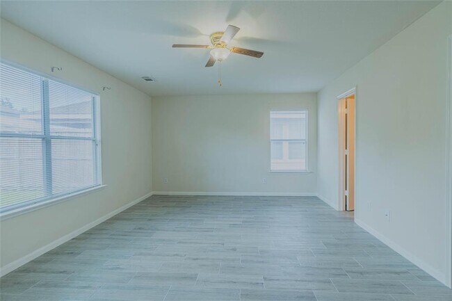 Building Photo - 21210 Pinewalk Brook Ln