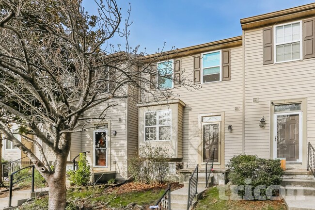 Building Photo - 4203 Chapelgate Pl