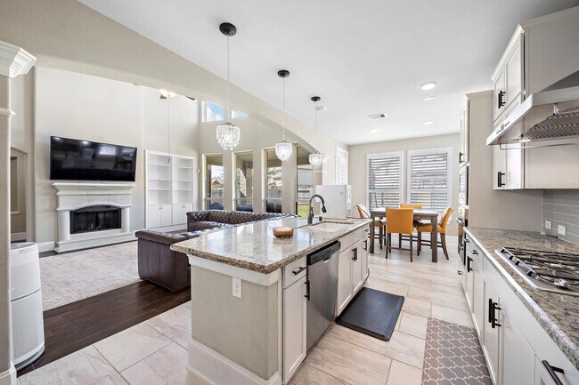 Building Photo - 31041 Pecan Creek Dr