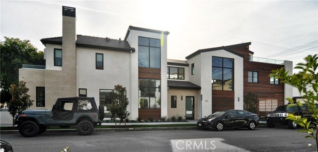 Building Photo - 621 Narcissus Ave