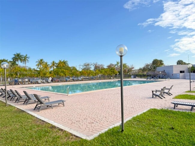 Building Photo - 8600 SW 133rd Avenue Rd